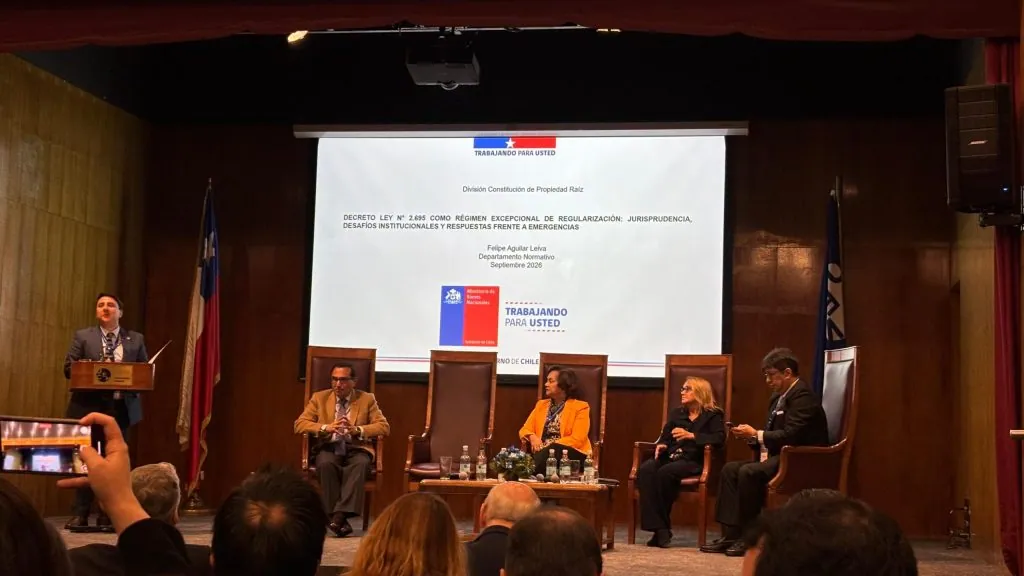 regularización de la propiedad raíz