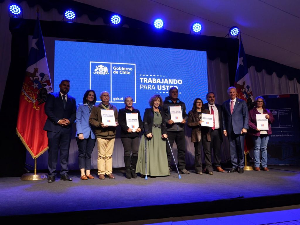 Entrega de títulos de dominio en O’Higgins