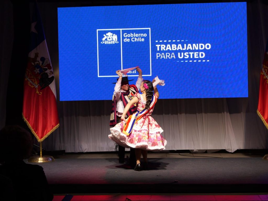 Entrega de títulos de dominio en O’Higgins